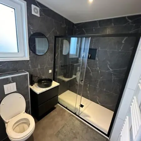 Holiday home Luxe Boshuisje Arlo In Ermelo! Ermelo